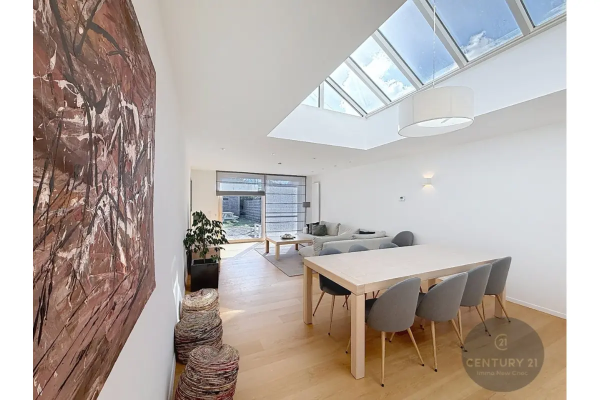 Huis te  koop in Knokke-Heist 8300 745000.00€ 4 slaapkamers m² - Zoekertje 738653