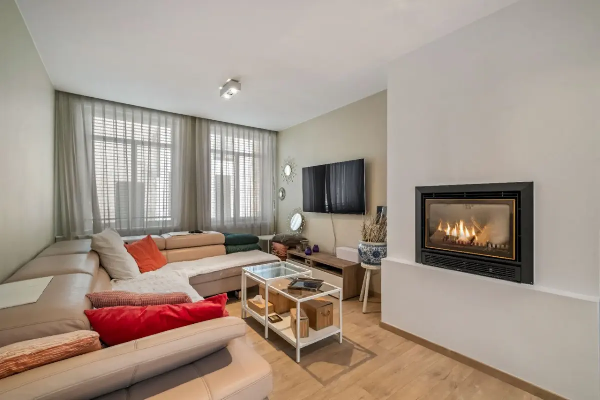 Huis te  koop in Brugge 8000 449000.00€ 4 slaapkamers 217.00m² - Zoekertje 739082