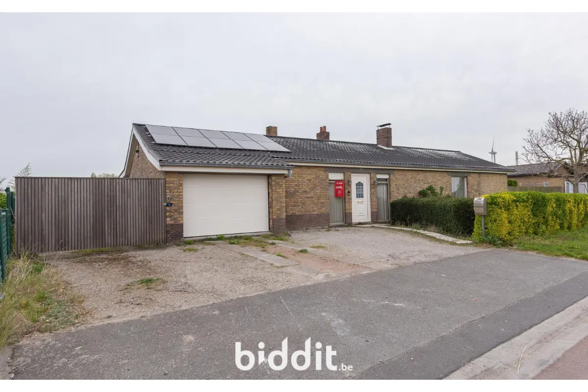 Huis te  koop in Snaaskerke 8470 180000.00€ 3 slaapkamers m² - Zoekertje 739724
