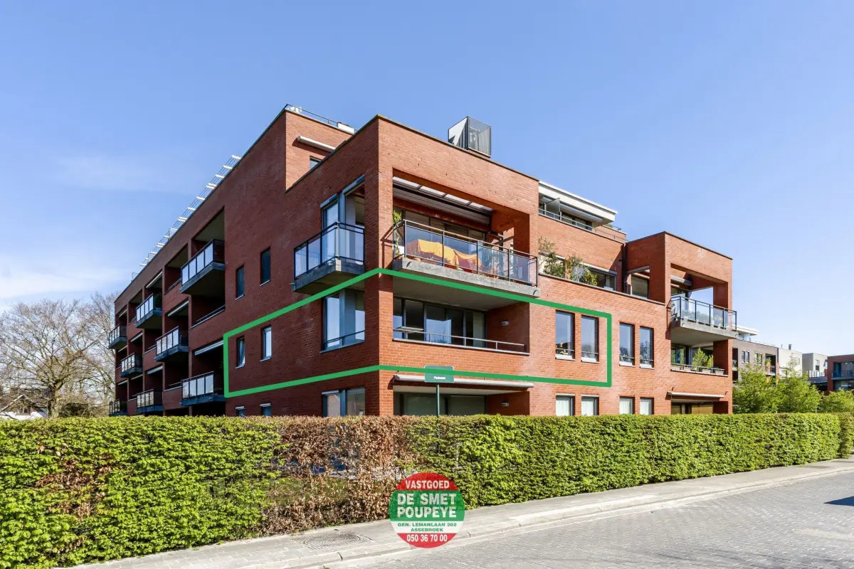 Appartement te  koop in Assebroek 8310 349000.00€ 2 slaapkamers 91.00m² - Zoekertje 739238