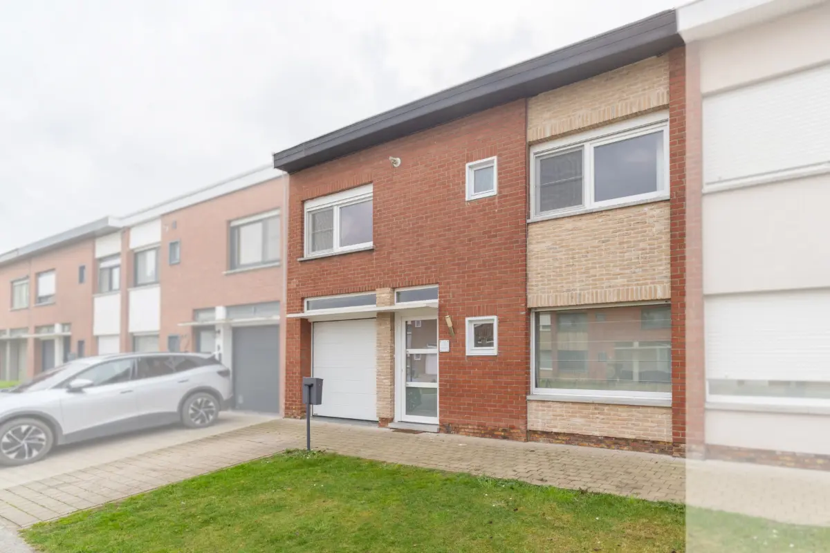 Huis te  koop in Torhout 8820 328000.00€ 3 slaapkamers m² - Zoekertje 739866
