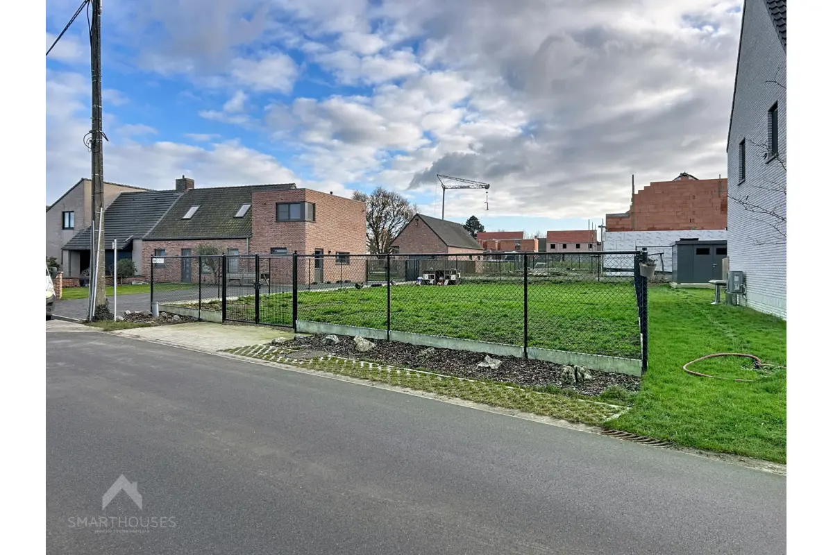Grond te  koop in Meulebeke 8760 108000.00€  slaapkamers m² - Zoekertje 739374