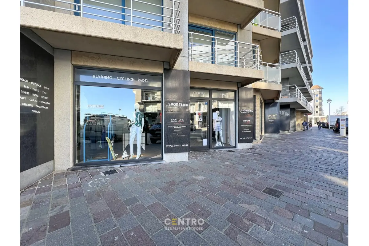 Handelszaak te  koop in Nieuwpoort 8620 0.00€  slaapkamers 300.00m² - Zoekertje 740943