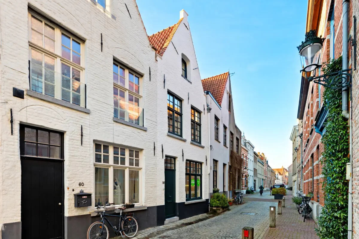 Huis te  koop in Brugge 8000 524800.00€ 3 slaapkamers 150.00m² - Zoekertje 741293