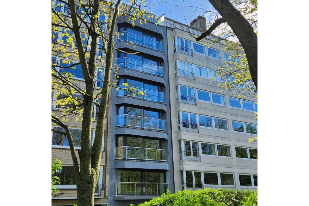 Appartement te  huur in Oostende 8400 995.00€ 2 slaapkamers 94.00m² - Zoekertje 741389