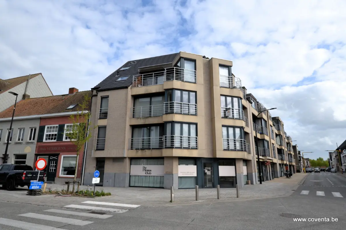 Appartement te  huur in Oostrozebeke 8780 850.00€ 3 slaapkamers 115.00m² - Zoekertje 741451