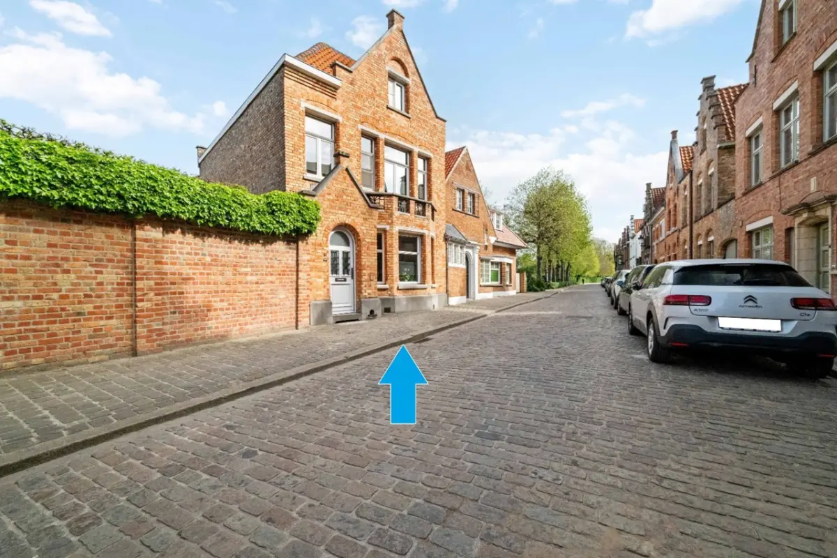 Huis te  koop in Brugge 8000 449000.00€ 4 slaapkamers 245.00m² - Zoekertje 741961
