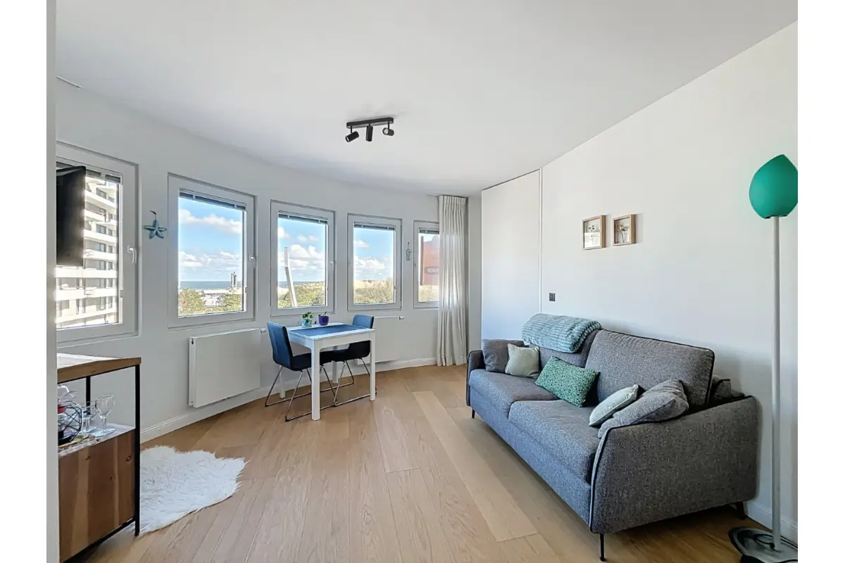 Appartement te  koop in De Panne 8660 190000.00€ 1 slaapkamers m² - Zoekertje 742294
