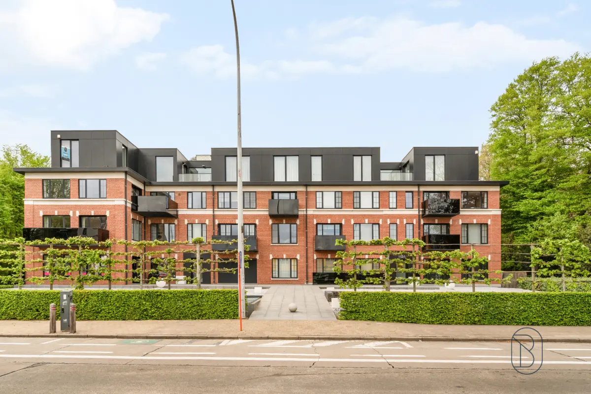 Appartement te  koop in Kortrijk 8500 699500.00€ 3 slaapkamers 181.00m² - Zoekertje 741738