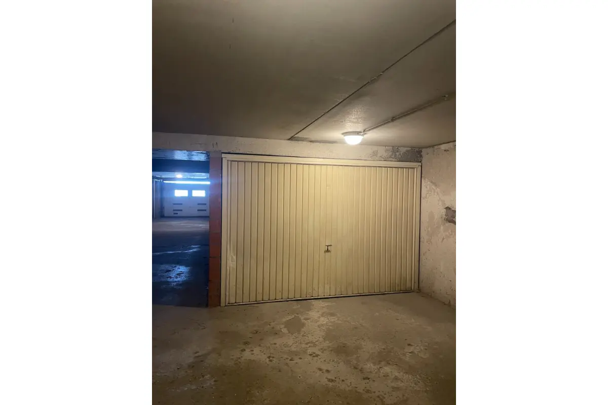 Parking & garage te  huur in Westende 8434 145.00€  slaapkamers m² - Zoekertje 772588