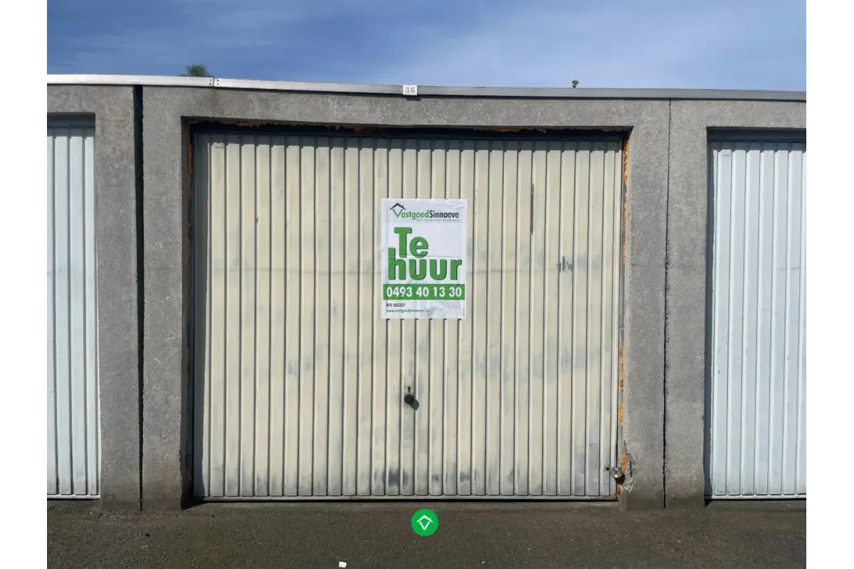 Parking & garage te  huur in Roeselare 8800 69.00€  slaapkamers m² - Zoekertje 743484