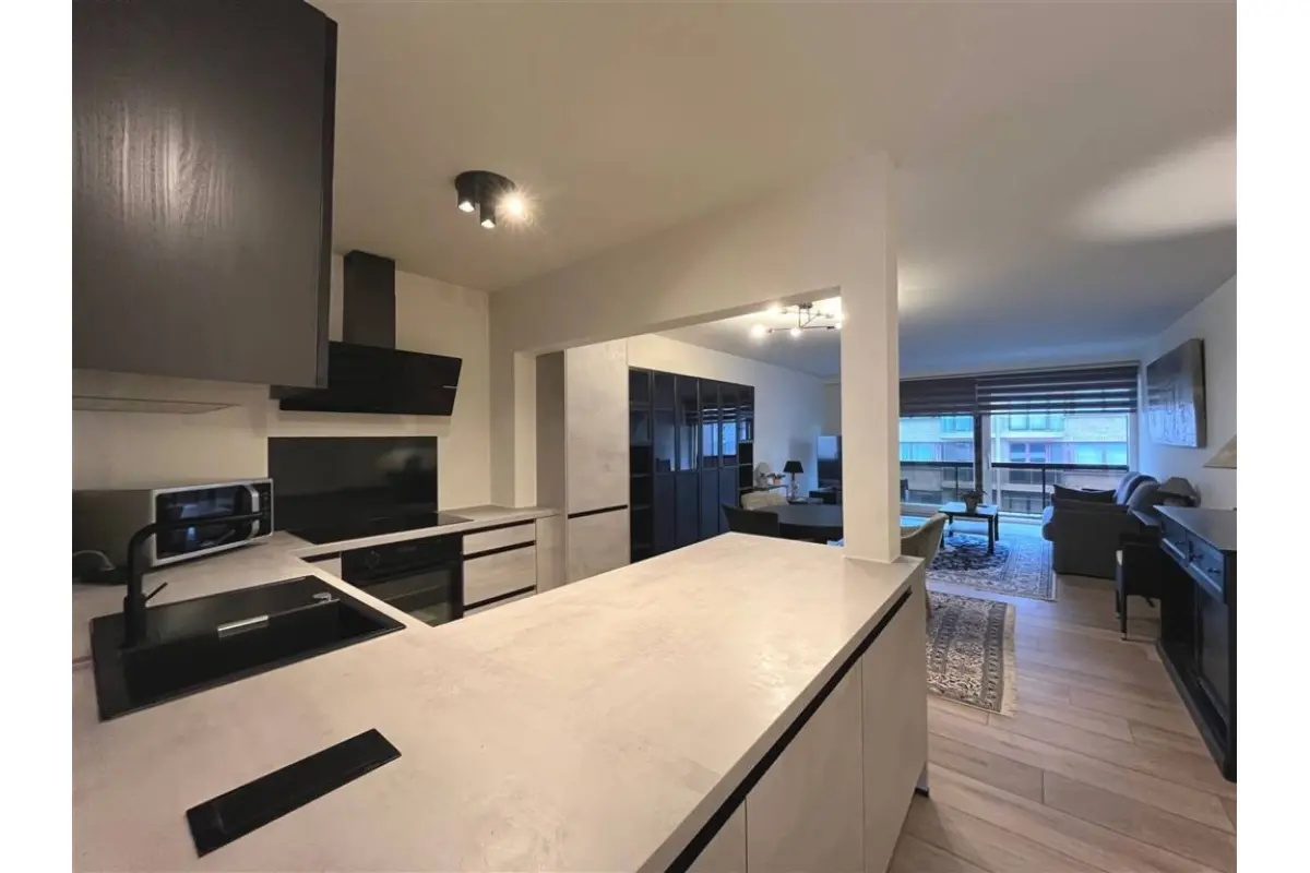 Appartement te  koop in Knokke-Heist 8300 689000.00€ 2 slaapkamers 80.00m² - Zoekertje 743212