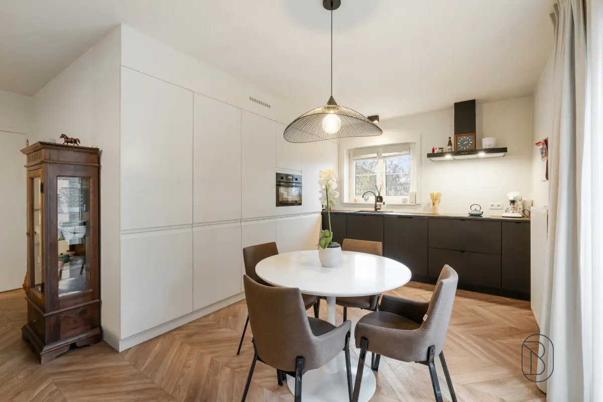 Appartement te  koop in Harelbeke 8530 258000.00€ 2 slaapkamers 81.00m² - Zoekertje 743667