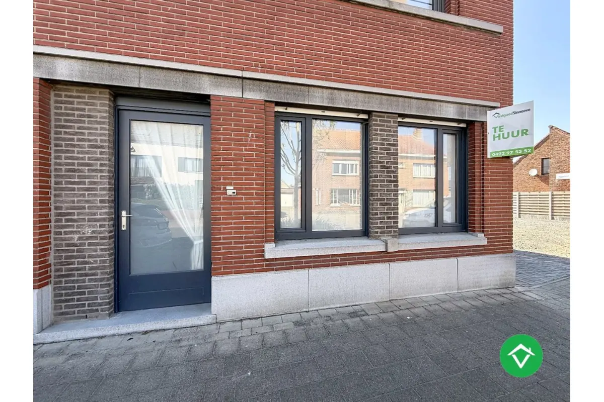 Appartement te  huur in Ichtegem 8480 675.00€ 2 slaapkamers m² - Zoekertje 744341