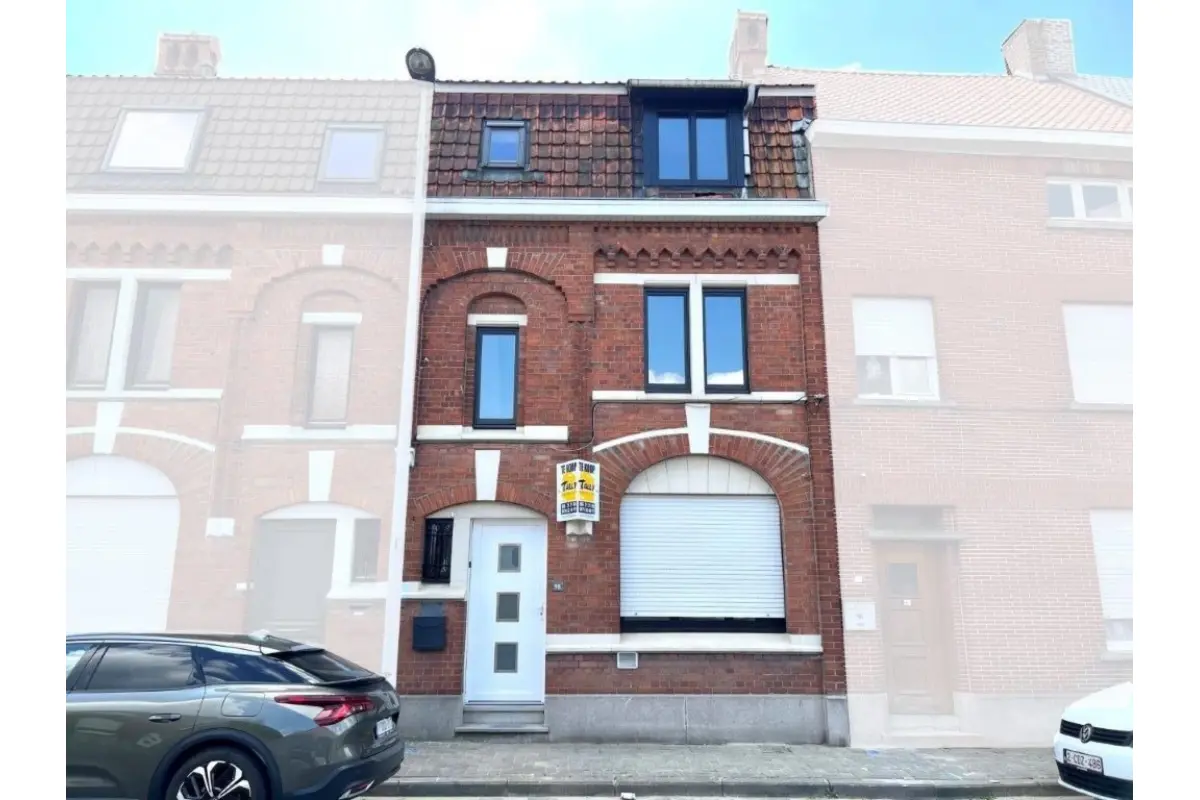 Huis te  koop in Wervik 8940 195000.00€ 2 slaapkamers 155.00m² - Zoekertje 745307