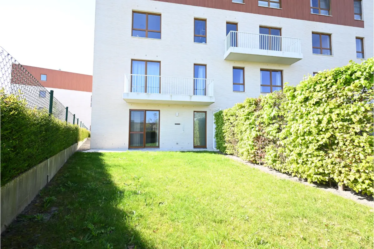 Appartement te  koop in Assebroek 8310 348000.00€ 2 slaapkamers 98.00m² - Zoekertje 746004
