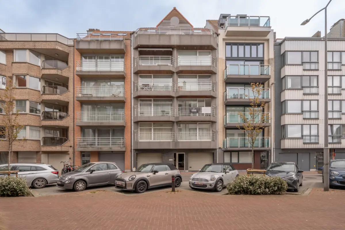 Appartement te  koop in Knokke 8300 595000.00€ 2 slaapkamers 80.00m² - Zoekertje 746409