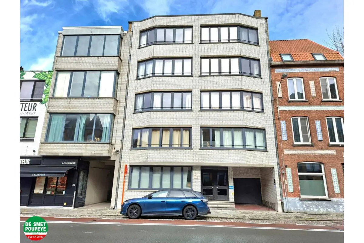 Handelszaak te  huur in Sint-Andries 8200 485.00€  slaapkamers m² - Zoekertje 747031