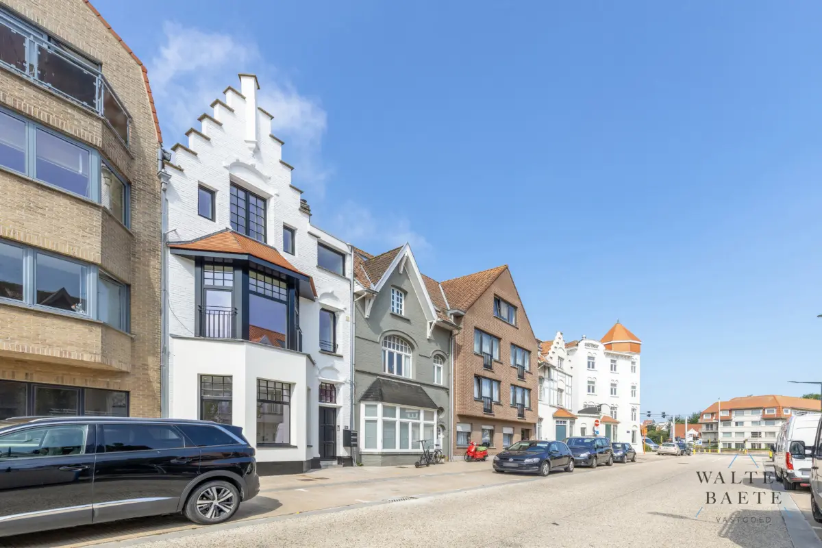 Appartement te  koop in Heist-aan-Zee 8301 435000.00€ 2 slaapkamers 63.00m² - Zoekertje 746980
