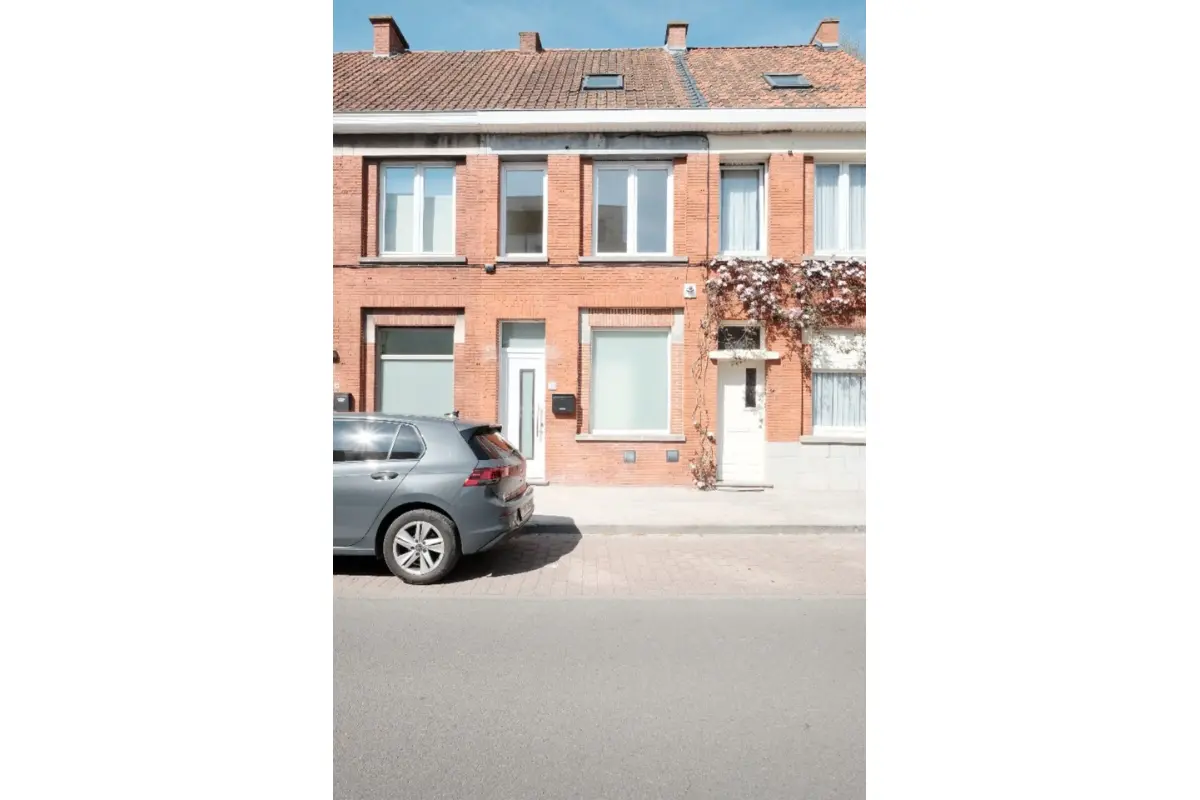 Huis te  huur in Izegem 8870 1050.00€ 3 slaapkamers 108.00m² - Zoekertje 747075