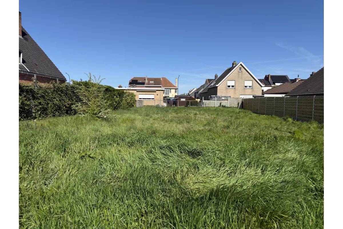 Grond te  koop in Oostende 8400 399000.00€  slaapkamers m² - Zoekertje 748371