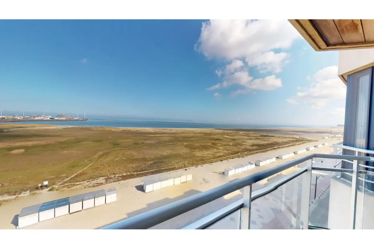 Appartement te  koop in Heist-aan-Zee 8301 725000.00€ 3 slaapkamers m² - Zoekertje 748361