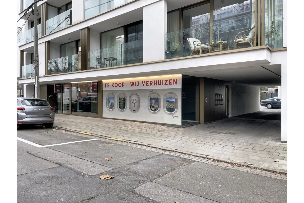 Handelszaak te  koop in Roeselare 8800 198000.00€  slaapkamers 68.00m² - Zoekertje 749273