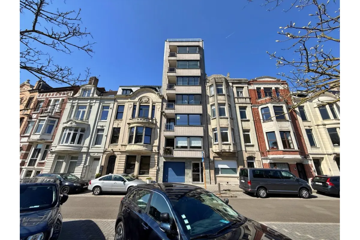 Appartement te  huur in Oostende 8400 815.00€ 2 slaapkamers 89.00m² - Zoekertje 749406