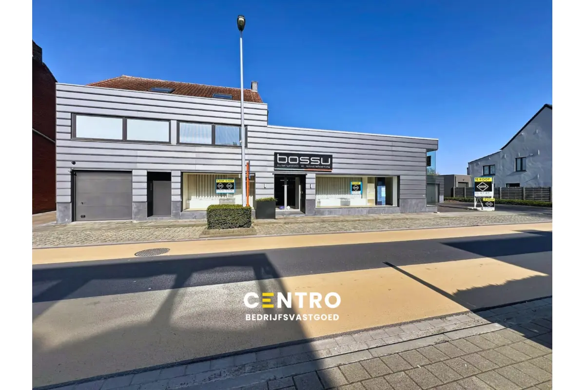 Handelszaak te  koop in Hooglede 8830 849000.00€ 5 slaapkamers 594.00m² - Zoekertje 749477