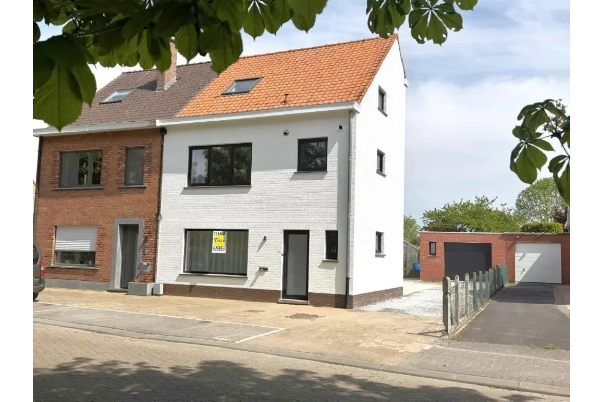 Huis te  koop in Geluwe 8940 419000.00€ 2 slaapkamers 172.00m² - Zoekertje 748553