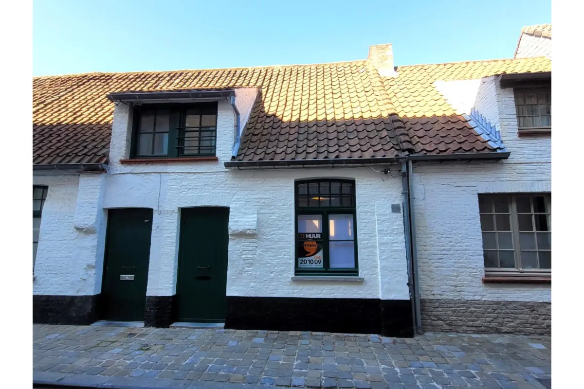 Huis te  in Brugge 8000 775.00€  slaapkamers m² - Zoekertje 750482