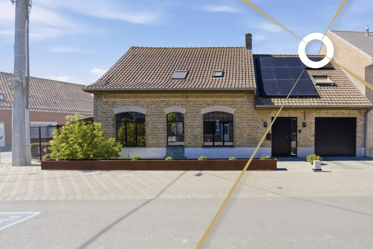 Huis te  koop in Esen 8600 349000.00€ 3 slaapkamers 238.00m² - Zoekertje 751075