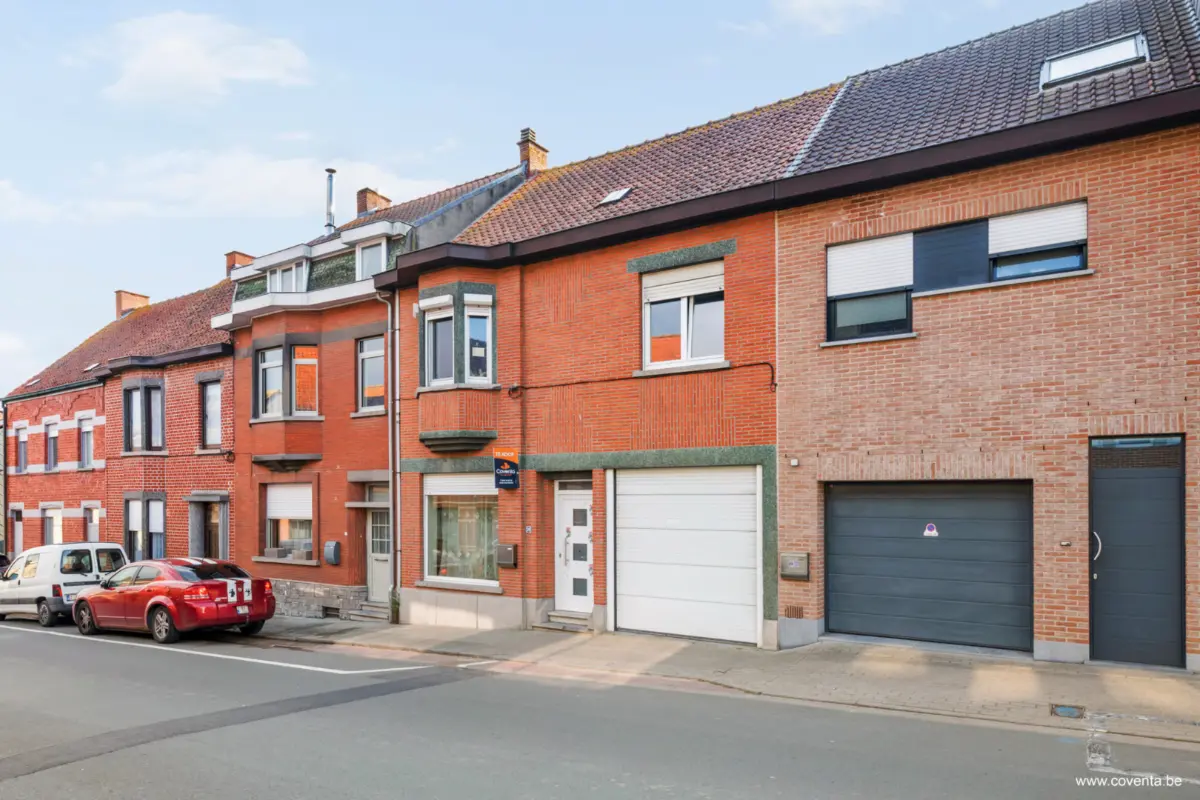 Huis te  in Hooglede 8830 275000.00€ 3 slaapkamers 194.00m² - Zoekertje 751240