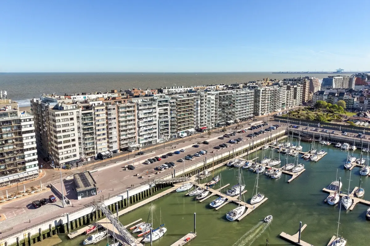 Appartement te  koop in Blankenberge 8370 345000.00€ 1 slaapkamers 62.00m² - Zoekertje 751453