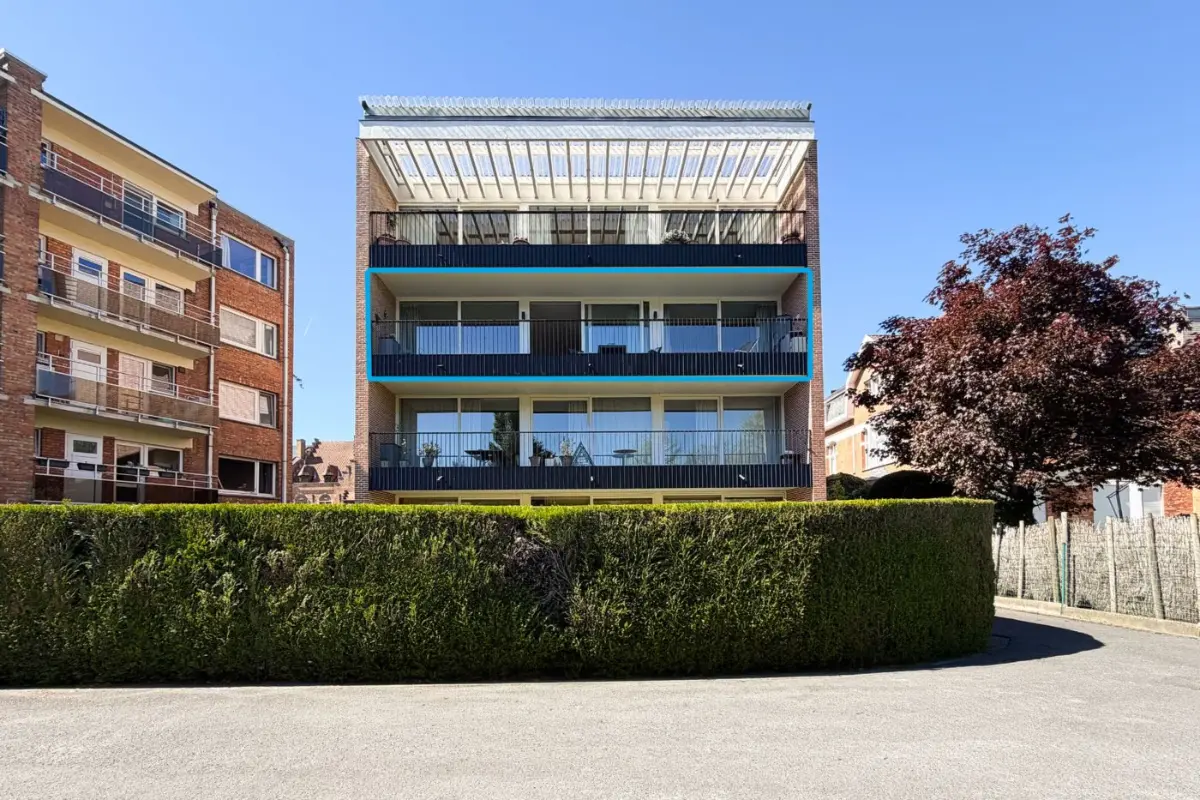 Appartement te  huur in Sint-Andries 8200 965.00€ 2 slaapkamers 105.00m² - Zoekertje 752556