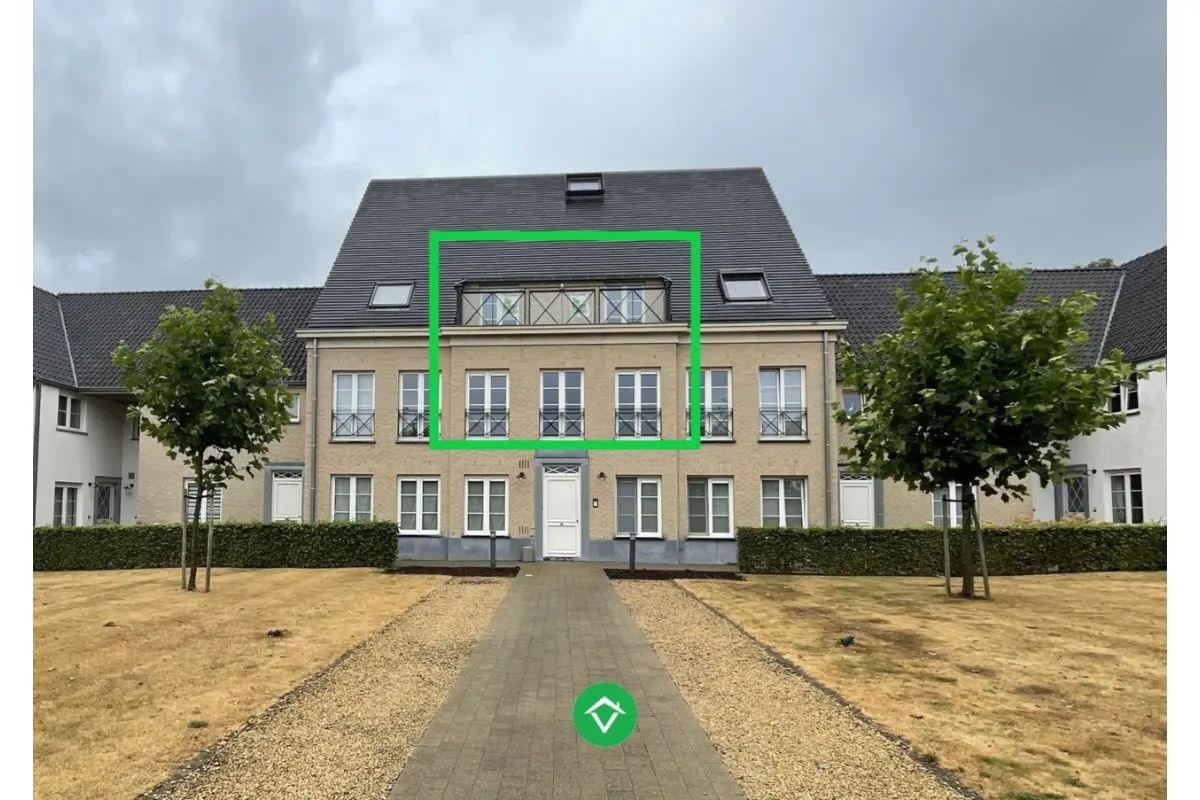 Appartement te  huur in Lichtervelde 8810 740.00€ 2 slaapkamers m² - Zoekertje 752657