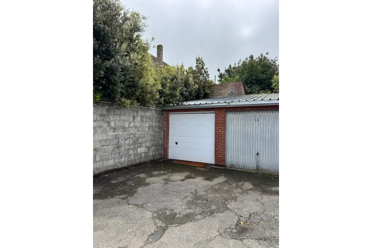 Parking & garage te  huur in Nieuwpoort 8620 110.00€  slaapkamers m² - Zoekertje 752159