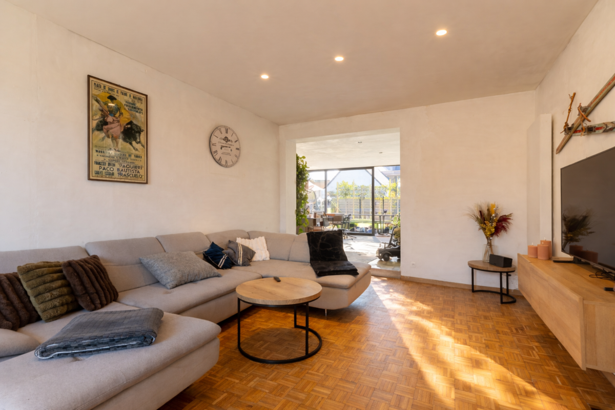 Huis te  koop in Deerlijk 8540 395000.00€ 3 slaapkamers 206.00m² - Zoekertje 754605