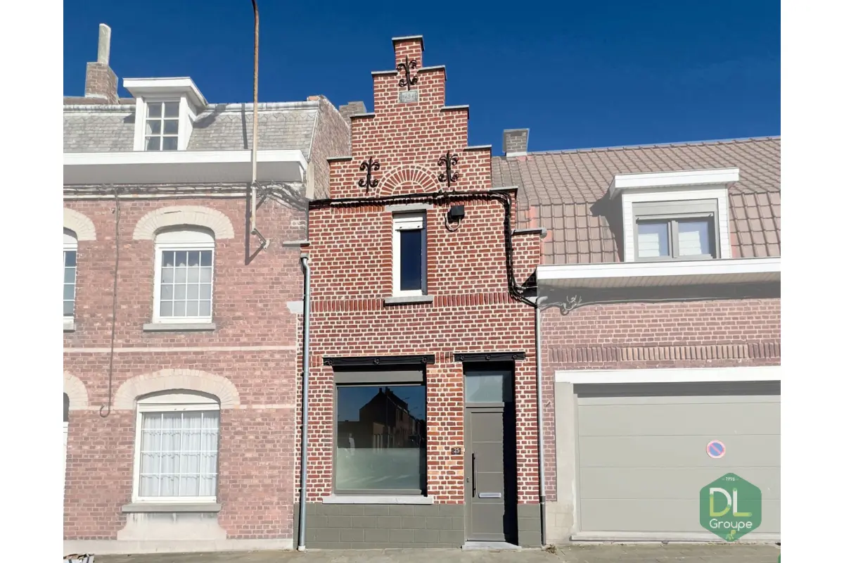 Huis te  koop in Rekkem 8930 139000.00€ 2 slaapkamers 92.00m² - Zoekertje 754212