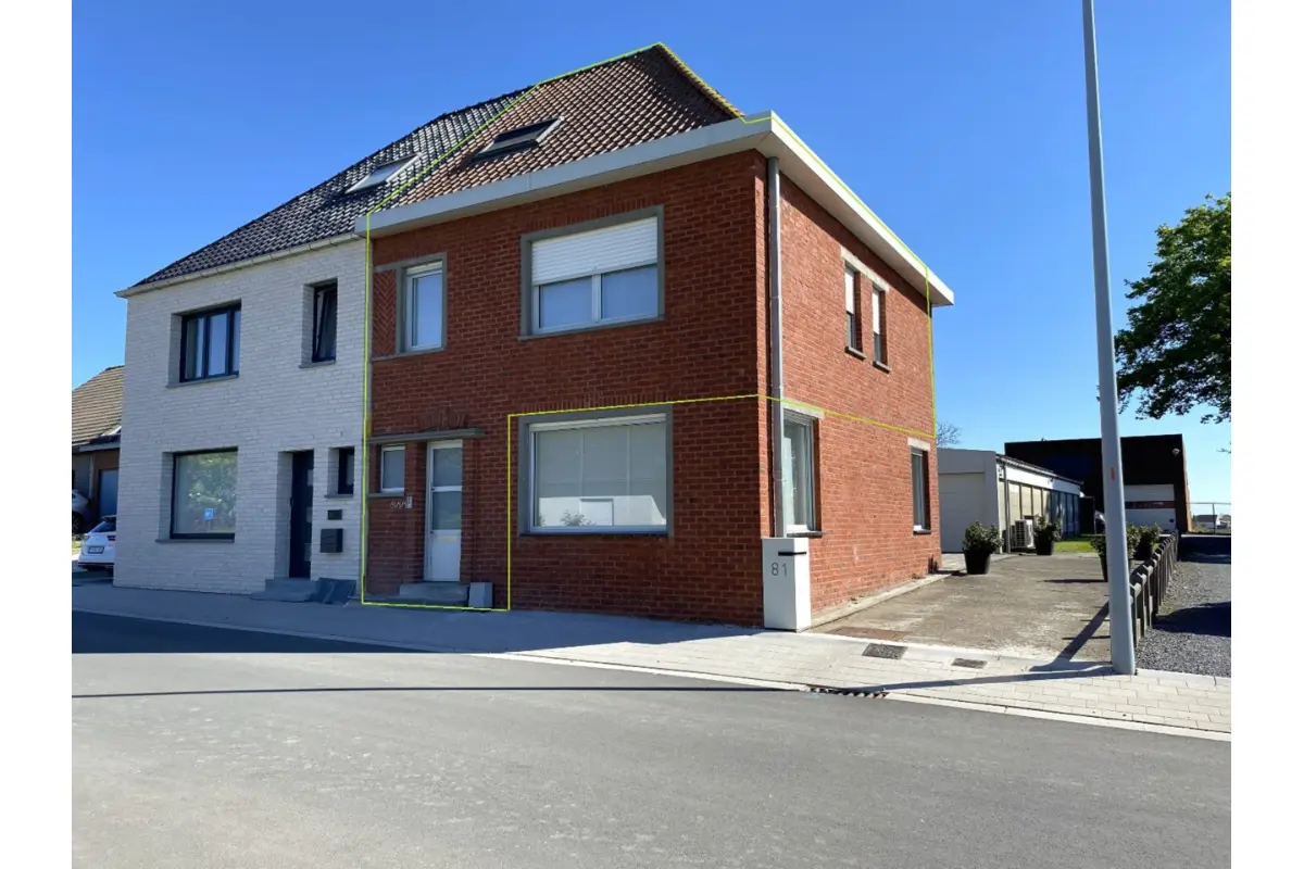 Duplex te  huur in Pittem 8740 725.00€ 2 slaapkamers 96.00m² - Zoekertje 754670