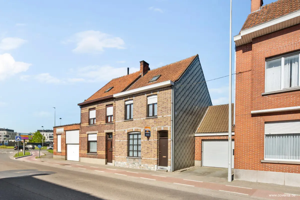 Huis te  in Roeselare 8800 199000.00€ 3 slaapkamers 172.00m² - Zoekertje 755069