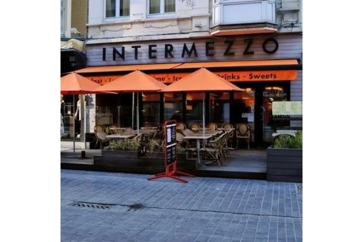 Handelszaak te  koop in Oostende 8400 295000.00€  slaapkamers m² - Zoekertje 754648