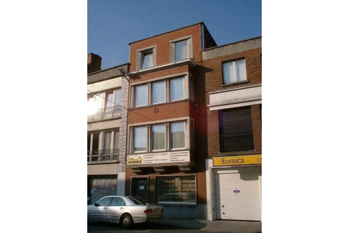Appartement te  huur in Kortrijk 8500 400.00€ 1 slaapkamers 21.00m² - Zoekertje 755756