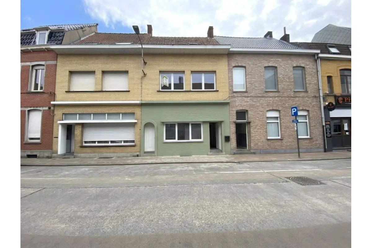 Huis te  huur in Meulebeke 8760 825.00€ 2 slaapkamers 155.00m² - Zoekertje 756951