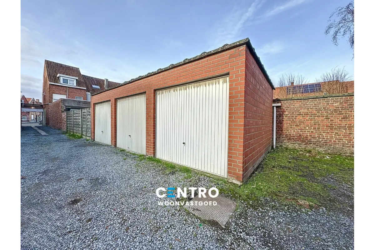 Parking & garage te  huur in Roeselare 8800 65.00€  slaapkamers m² - Zoekertje 757233