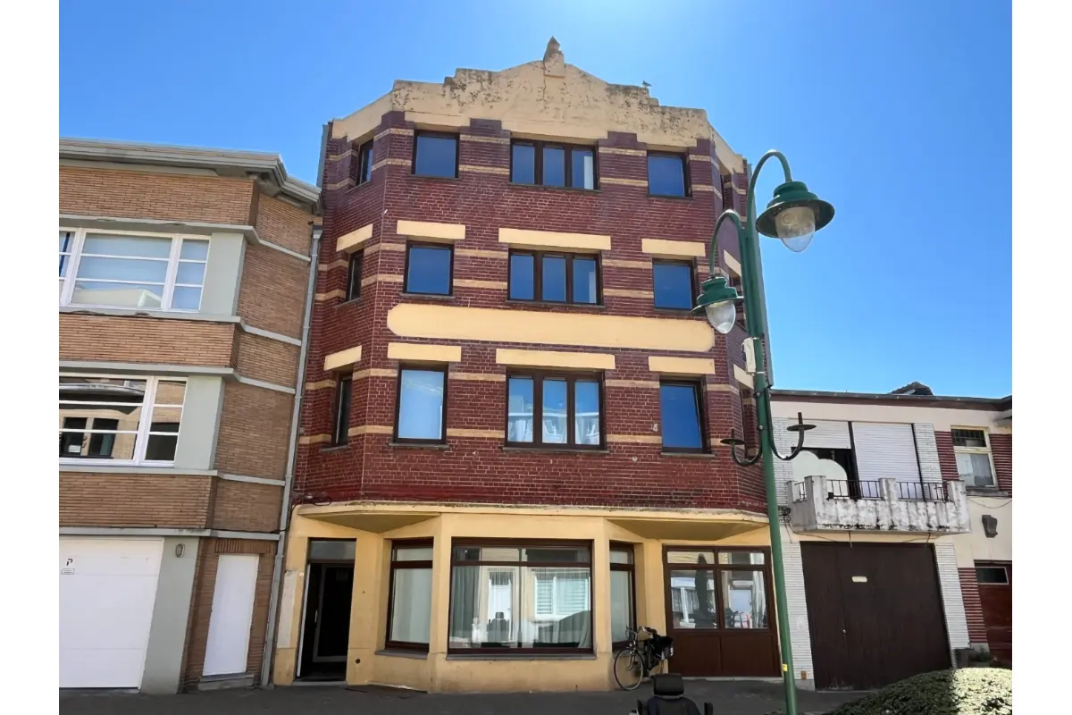 Appartementsgebouw te  in De Panne 8660 525000.00€  slaapkamers m² - Zoekertje 757237
