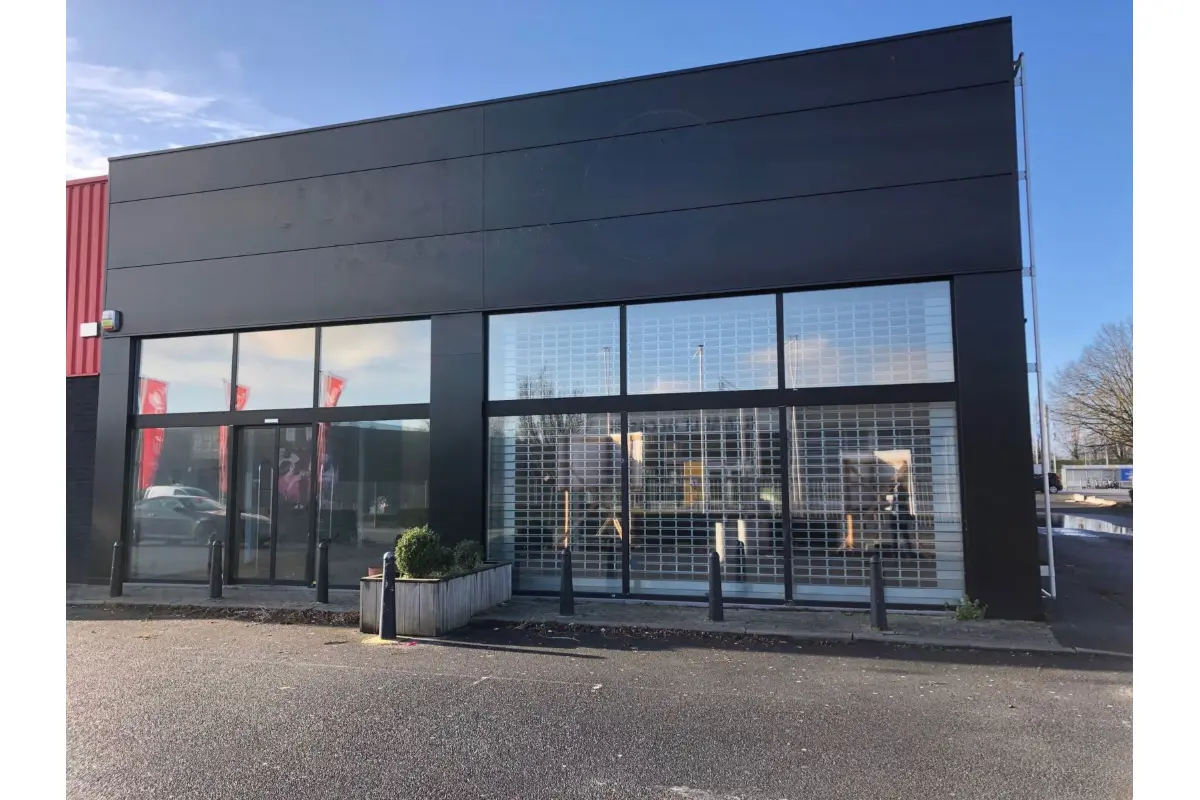 Handelszaak te  koop in Kuurne 8520 850000.00€  slaapkamers 520.00m² - Zoekertje 756740