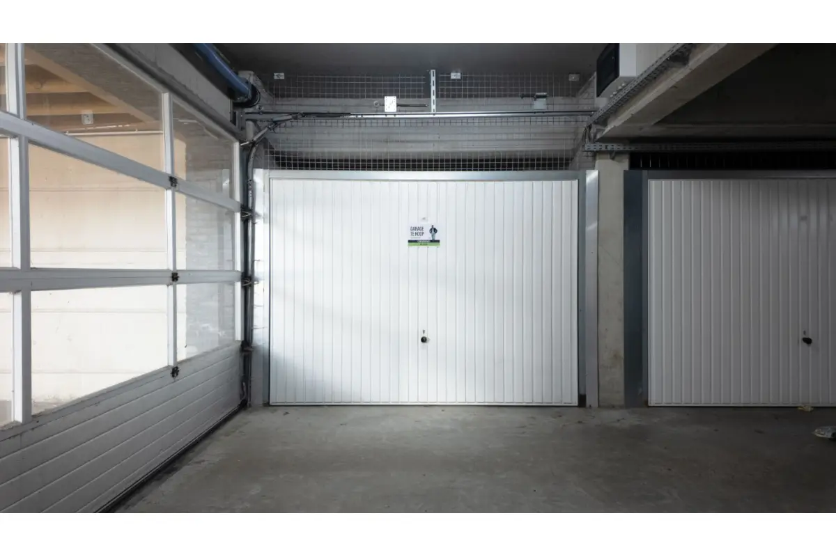 Parking & garage te  koop in Nieuwpoort 8620 33000.00€  slaapkamers m² - Zoekertje 757296