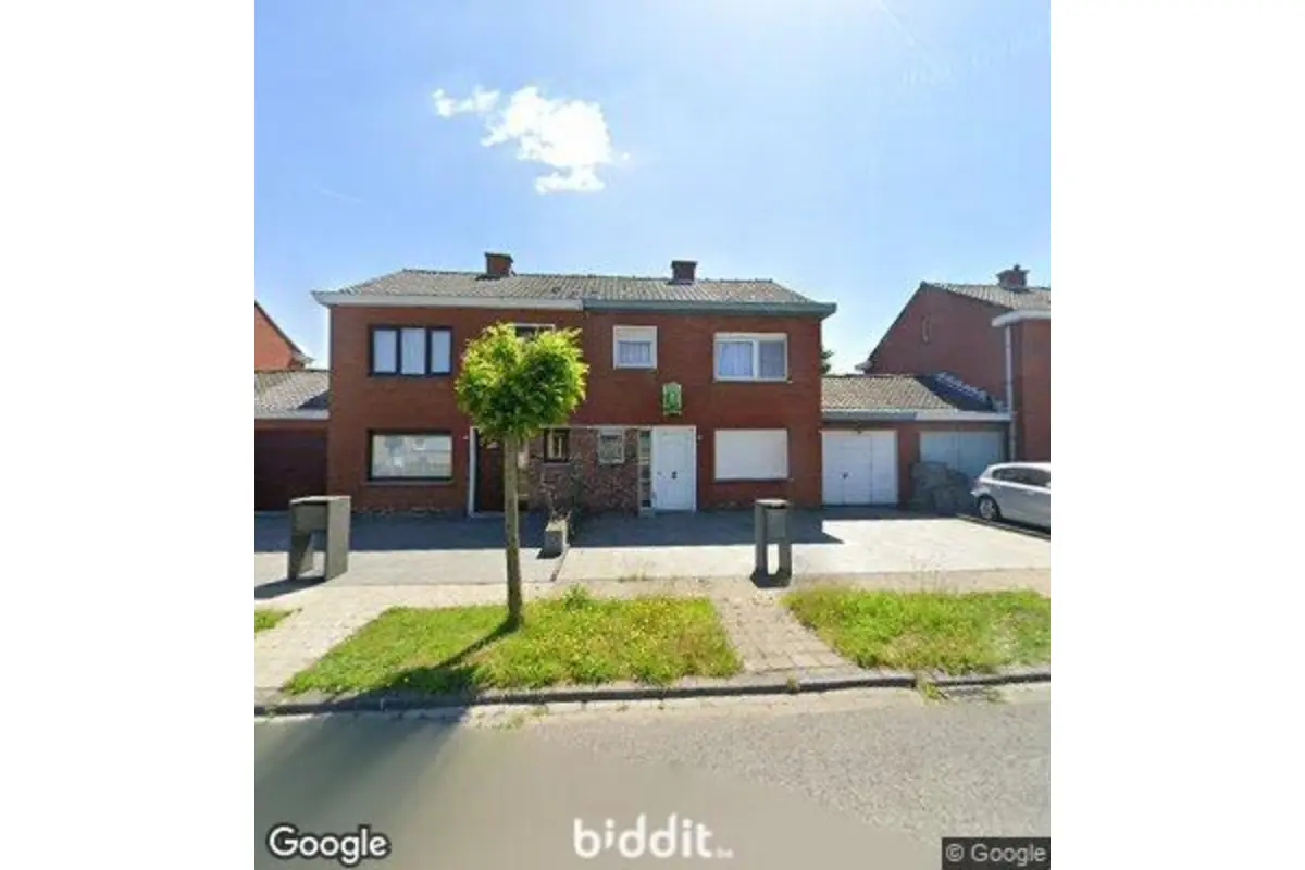 Huis te  koop in Rekkem 8930 95000.00€ 3 slaapkamers m² - Zoekertje 756557