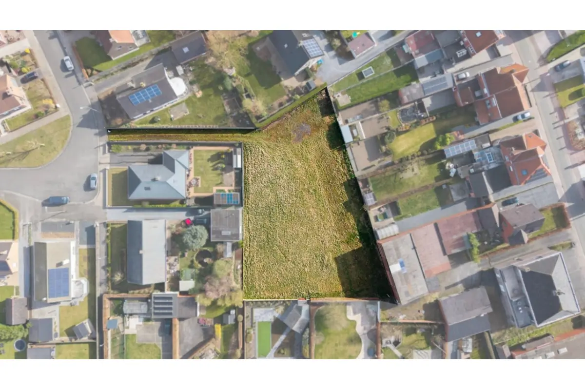 Bouwgrond te  koop in Meulebeke 8760 245000.00€  slaapkamers m² - Zoekertje 757624